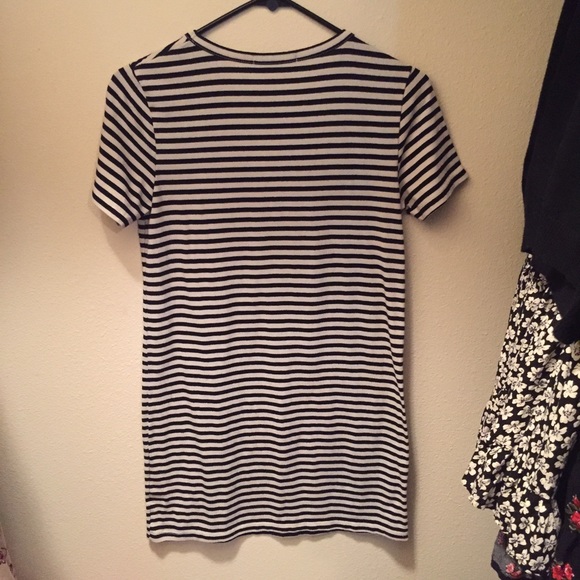 SOLD - Picture 3 of 4