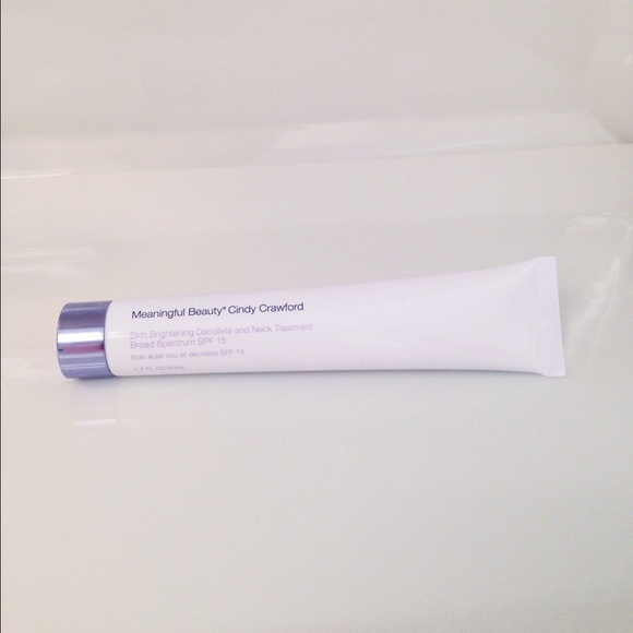 Meaningful Beauty Cindy Crawford Skin Brightening