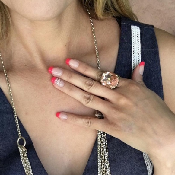 🆕 Statement Ring - Picture 3 of 3