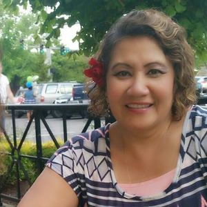 Meet your Posher, Liz