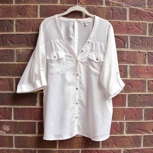 Black Rainn Lightweight White Blouse Size Large