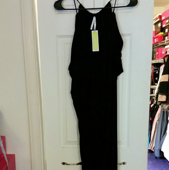 100% AUTHENTIC SHE DRAPE CROSSOVER DRESSES - Picture 2 of 4