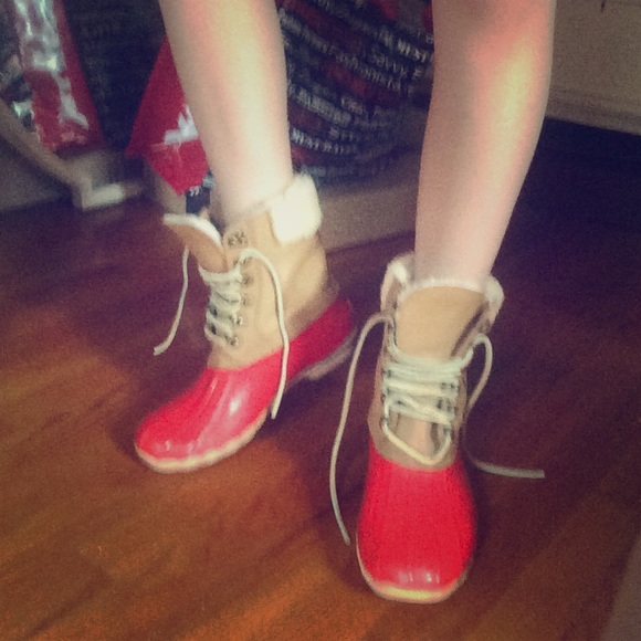 Glamorous red sperry duck boots