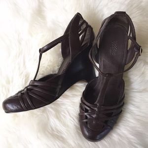 Mossimo Supply Co. Shoes - Brown Wedge Pumps | Mossimo Mossimo Supply Co. Shoes - Brown Wedge Pumps | Mossimo