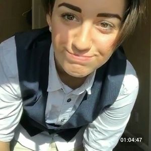 Meet your Posher, Christian