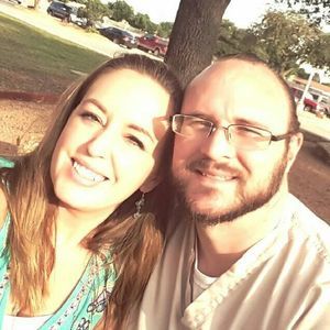 Meet your Posher, Sara-joey