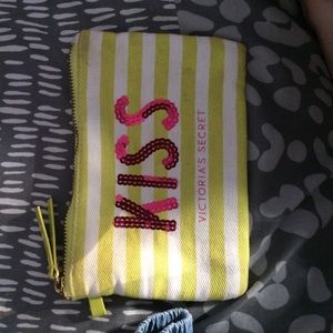 Makeup bag