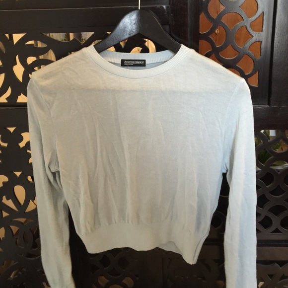 AA Lightweight Crop Sweater