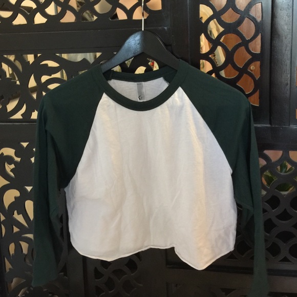 AA Cropped Raglan