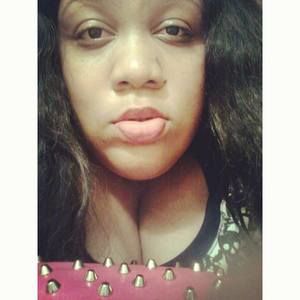 Meet your Posher, Kelli