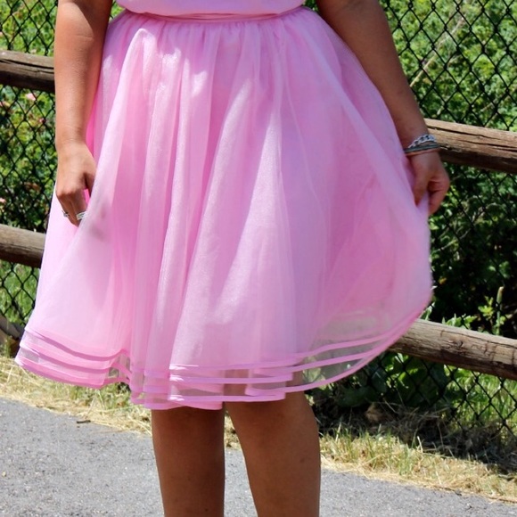 Pink Tulle Skirt with Lining and Pockets - Picture 4 of 4