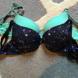 Victorias Secret wear everywhere push up bra!