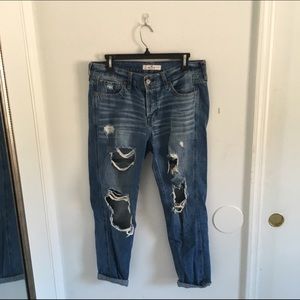 NWOT Hollister Boyfriend Jeans