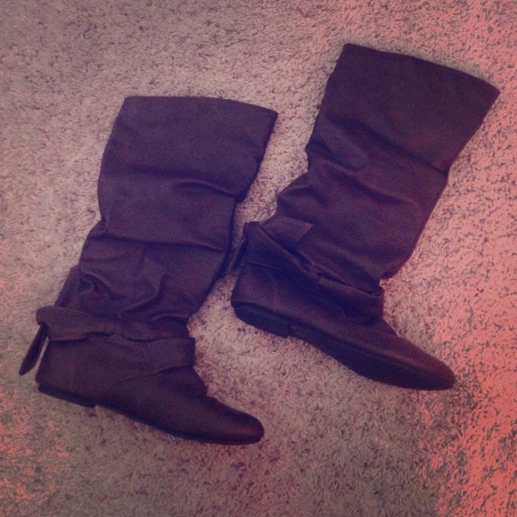 Brown boots