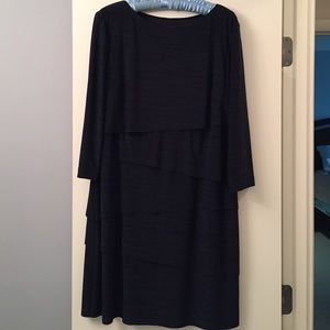 Tahari ASL 3/4 sleeve tired sheath dress