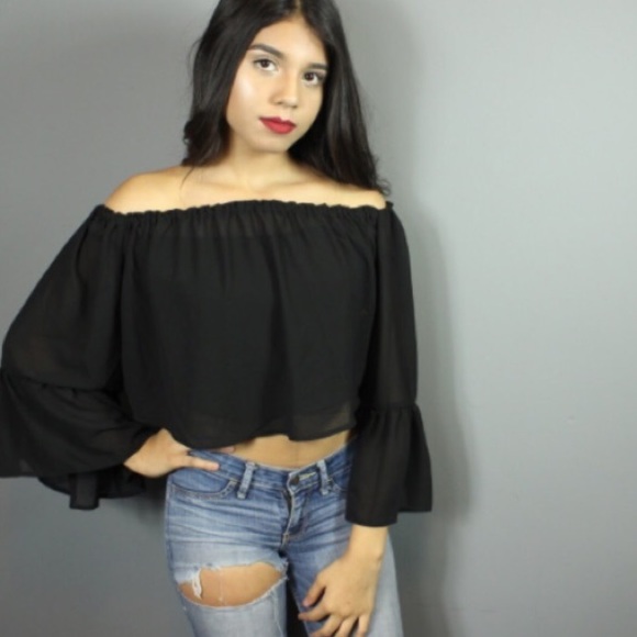 🆕oh so sheer crop top W/flare sleeves - Picture 3 of 4