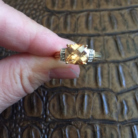 Amber Brown Cubic Zirconia Ring Gold Plated - Picture 1 of 4