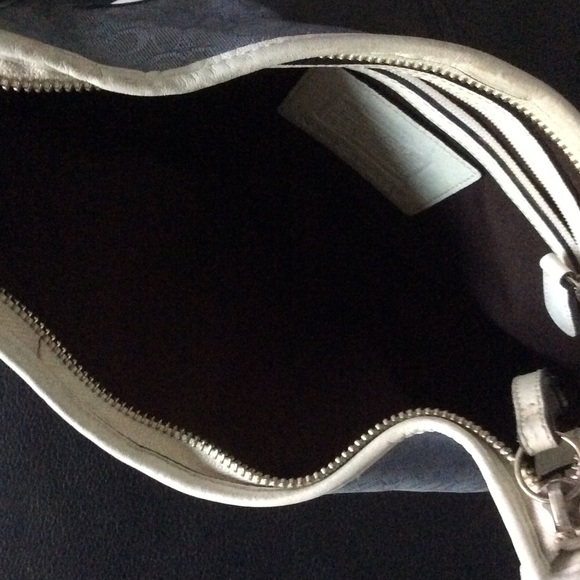 AUTHENTIC Coach Purse - Picture 2 of 3