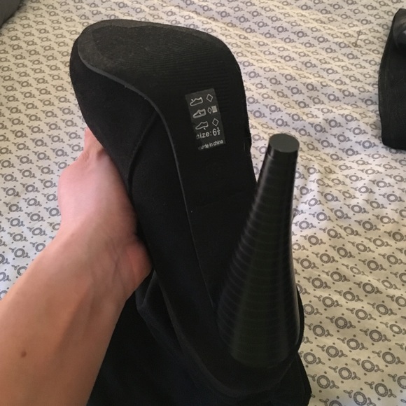 NEVER WORN! Michael Antonio knee high boots! - Picture 2 of 4