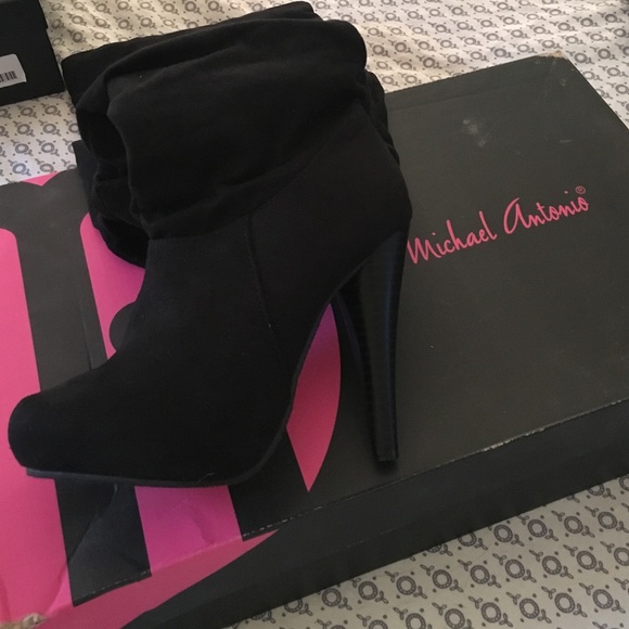 NEVER WORN! Michael Antonio knee high boots! - Picture 4 of 4
