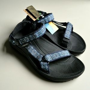 Teva Womens Sandals Sz. 9 NWT