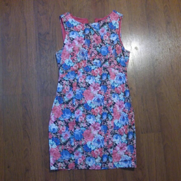 Forever 21 Floral Bodycon Dress
