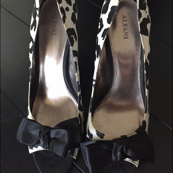Cute printed peep toes - Picture 2 of 4