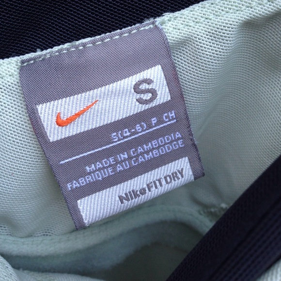 Nike Fit Dry golf/tennis outfit - Picture 3 of 4