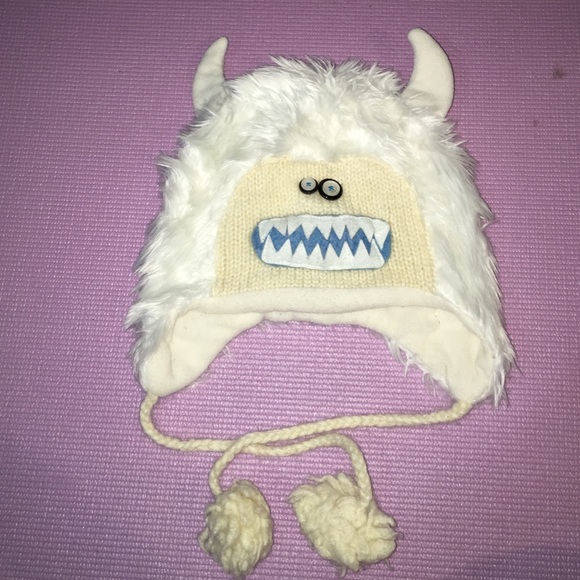 White fun furry hat!