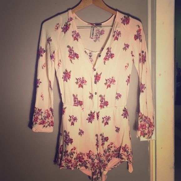 Small | hippie boho floral Mimi Chica Romper