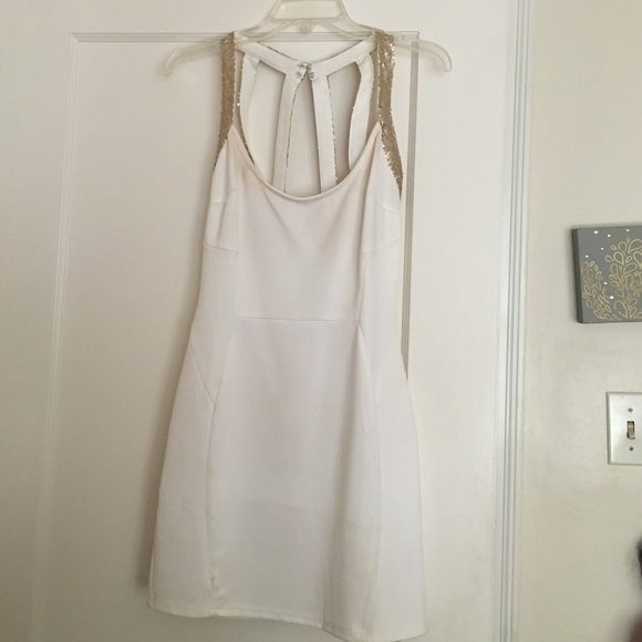 Dress - Picture 1 of 2