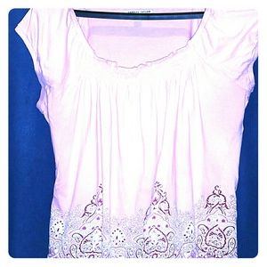 Pink t-shirt
