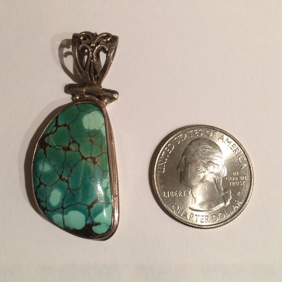 💢reduced 925 Silver turquoise pendant