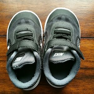 Nike shoes for toddlers
