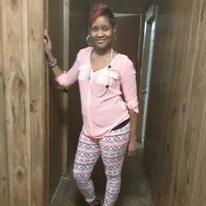 Meet your Posher, Nikki