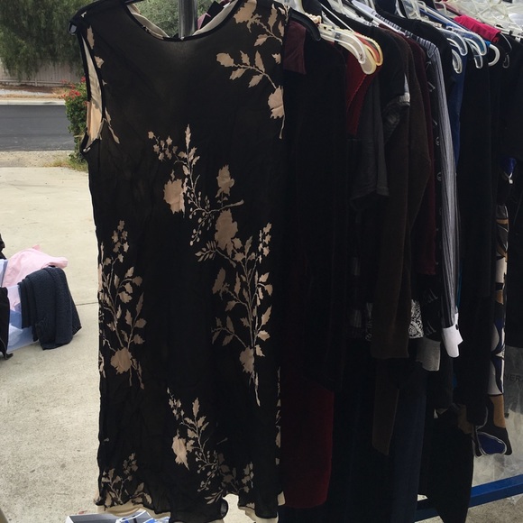 Inc Dress ~ black Floral pattern ~ size 10/L