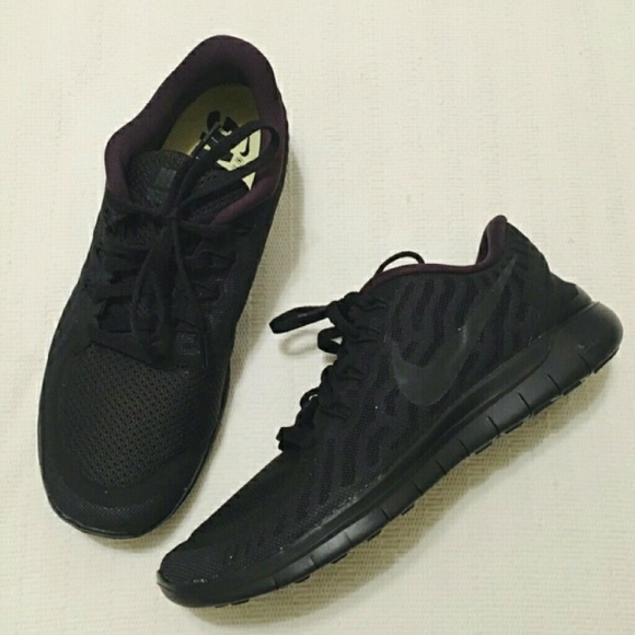 Brand new NIKE FREE 5.0