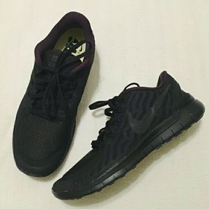 Brand new NIKE FREE 5.0