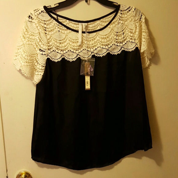 Lauren Conrad black and white blouse - Picture 1 of 3