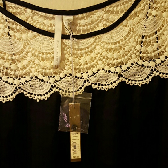 Lauren Conrad black and white blouse - Picture 3 of 3