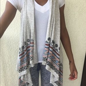 Tribal grey vest