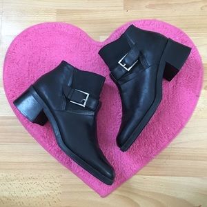 vintage chelsea boots