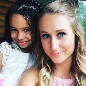 Meet your Posher, Christine