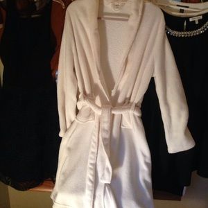 EXTREAMLY COZY ULTA BATH ROBE