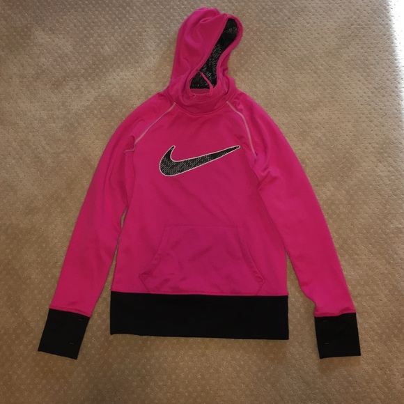 Nike therma fit pullover hoodie