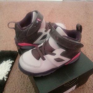 Unisex Nike Jordan shoes sz 8c toddler
