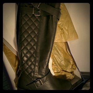 Steve Madden Black Boots