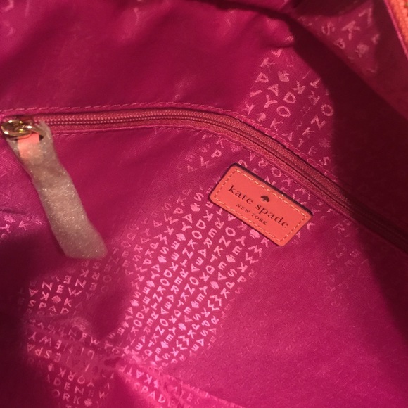 SOLD!** Kate Spade bag - Picture 4 of 4
