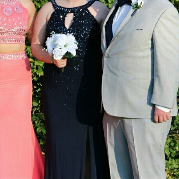 dark navy prom dress.