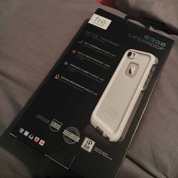 I ordered this case, but got a different phone. - Picture 2 of 2